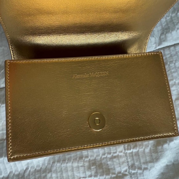 Alexander McQueen Gold Jewelled Crystal Bag - Picture 9 of 13